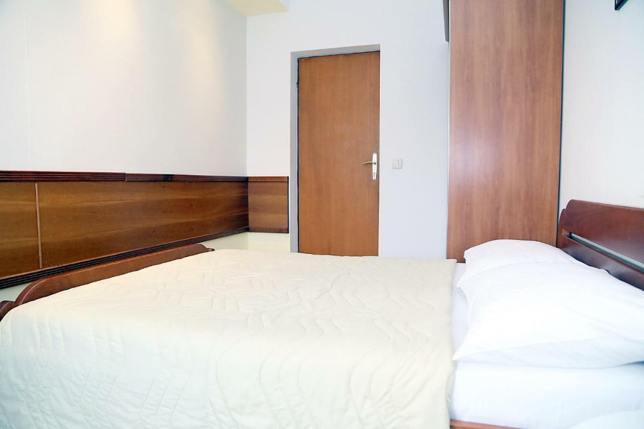 Apartments Ardura Petrovac na moru Exterior foto